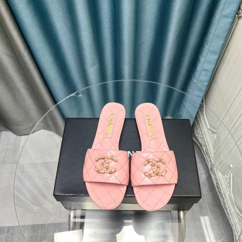 Ch*el slippers